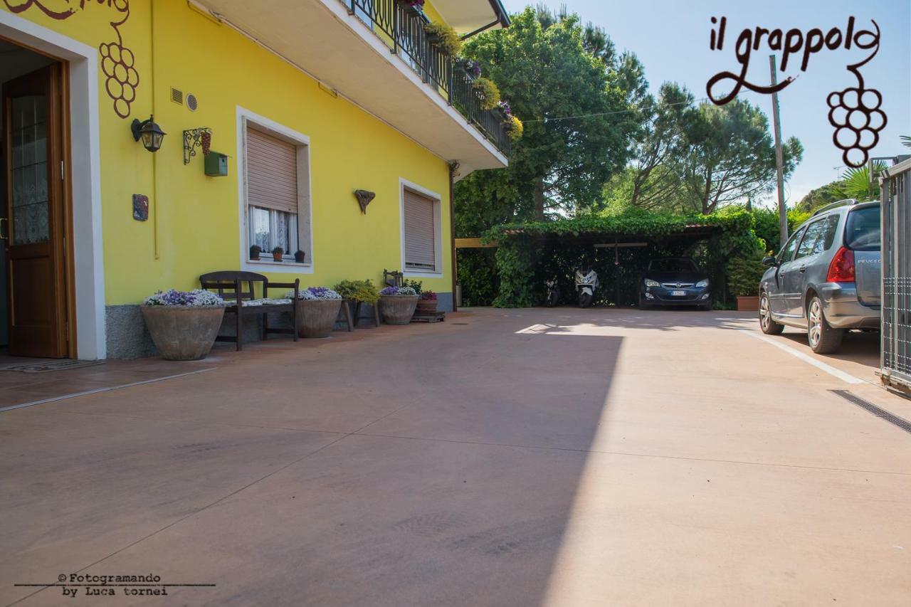 B&B Il Grappolo Foresteria Lombarda 西尔米奥奈 外观 照片